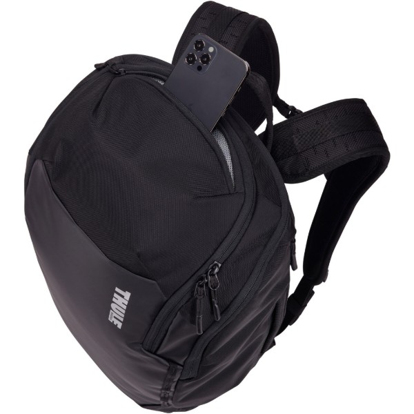 Фото - Рюкзак для ноутбуку Thule Chasm 26L TCHB-215 Black (3204981)