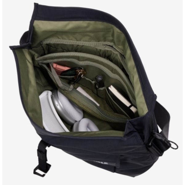 Фото - Сумка для ноутбука Thule Paramount Crossbody 14L PARACB-3114 Black (3205007)