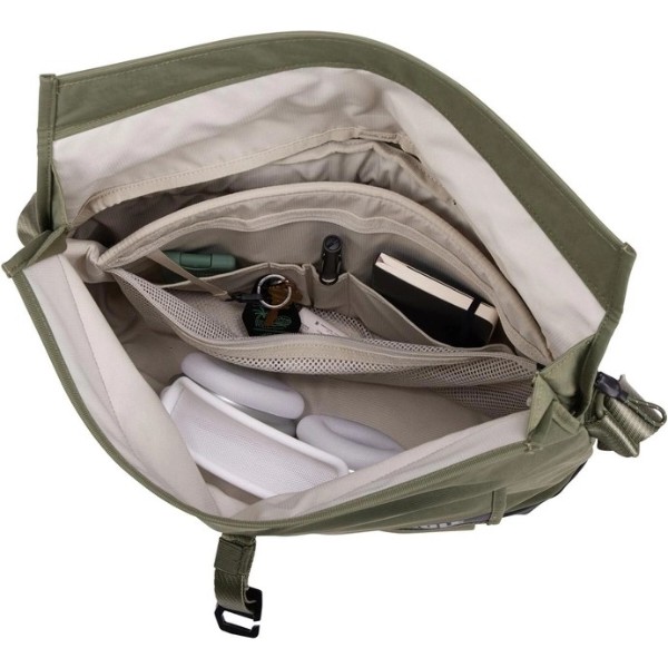 Фото - Сумка для ноутбуку Thule Paramount Crossbody 14L PARACB-3114 Soft Green (3205008)
