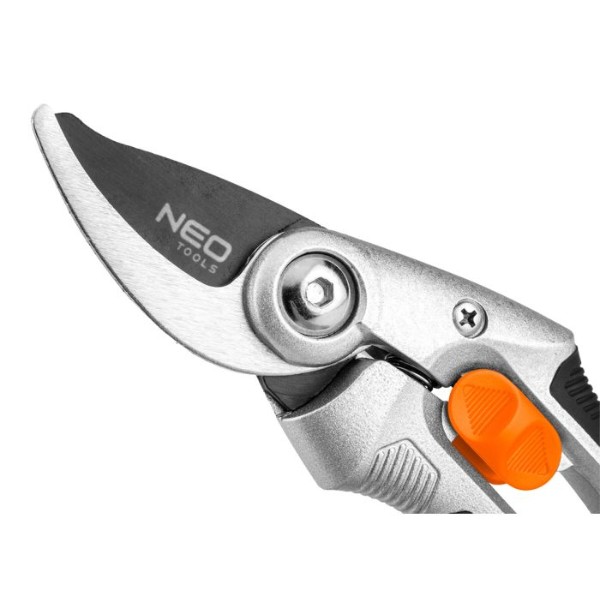 Фото - Секатор Neo Tools 210 мм (15-212)