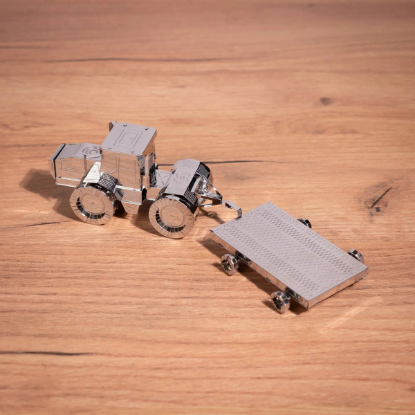 Фото - Металлический конструктор Metal Time Tractor Slobozhanets (MT074)