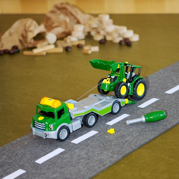 Фото - Наземная строительная техника Klein John Deere - Трактор с транспортером, 1:24 (3908)