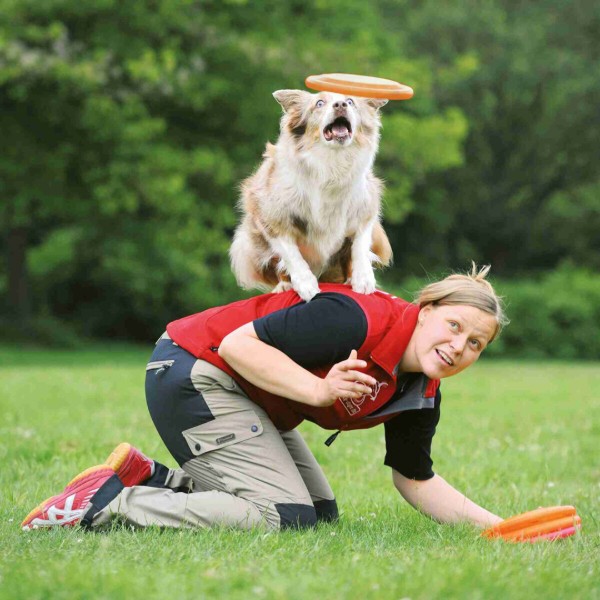 Фото - Фрисби для собак Trixie Dog Activity Летающая тарелка апортовая 23 см (4011905033563)
