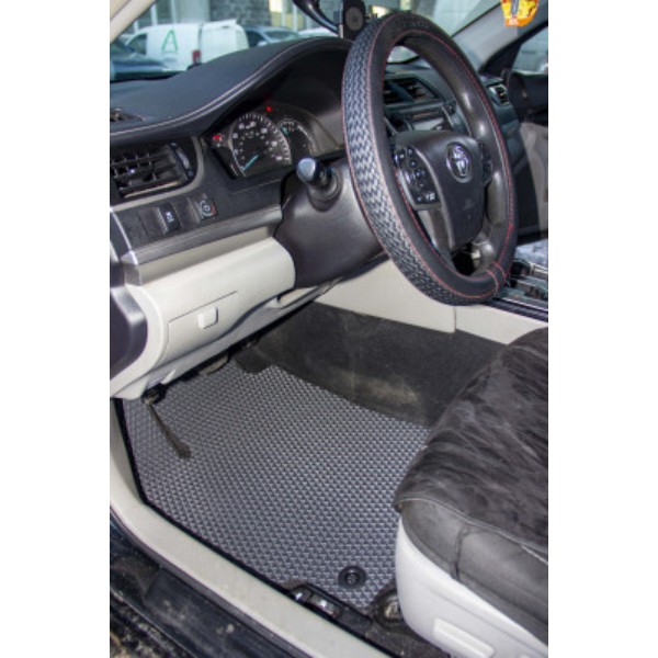 Фото - Коврики из экокожи в салон авто передние EVAtech для Camry (XV50) 2.5L Toyota 2011-2014 7 поколение Sedan EU TY12484A2TL2BBB