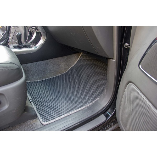 Фото - Килимки з екошкіри в салон авто передні EVAtech ECO для Land Cruiser Prado (120) 7 seats (Electric seats) Toyota 2002-2009 3 покоління SUV EU TY3251AD2LA2BBB