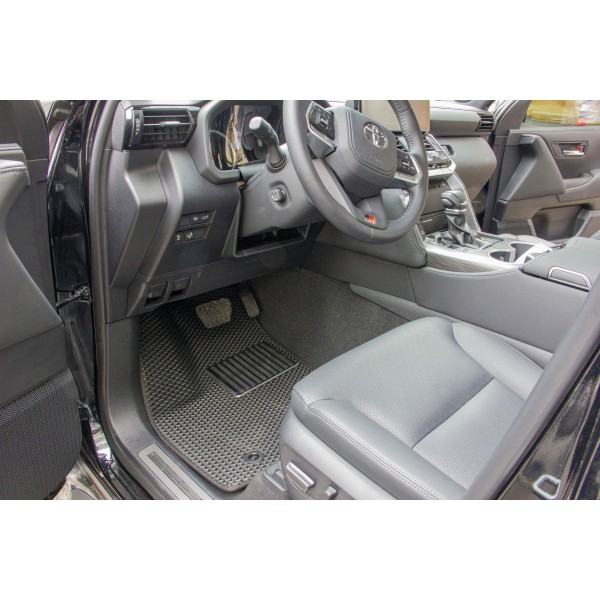 Фото - Коврики из экокожи в салон авто передние EVAtech ECO для Land Cruiser (300) Toyota 2021 1 поколение SUV EU TY42217AD2TL4BBB