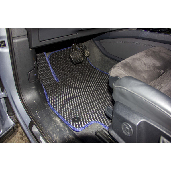 Фото - EVA килимки в салон авто передні EVAtech для E-tron Quattro (GE) Audi 2018 1 покоління SUV Canada (AU11958A2AV4RGB)