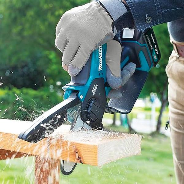 Фото - Ланцюгова пила акумуляторна Makita UC100DZ