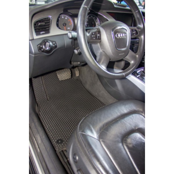 Фото - EVA коврики в салон авто EVAtech для A4 (B8) Audi 2008-2011 4 поколение Sedan EU (AU31001C5RGB)