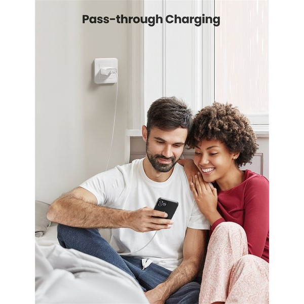 Фото - Мережевий зарядний пристрій UGREEN CD137 Type-C PD 20 W Charger White