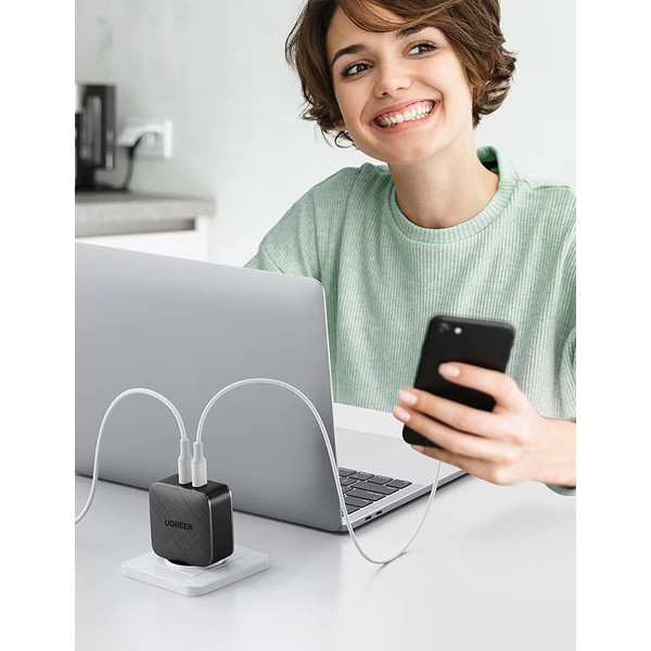 Фото - Мережевий зарядний пристрій UGREEN CD216 66W 2xType-C PD Charger Black (70867)