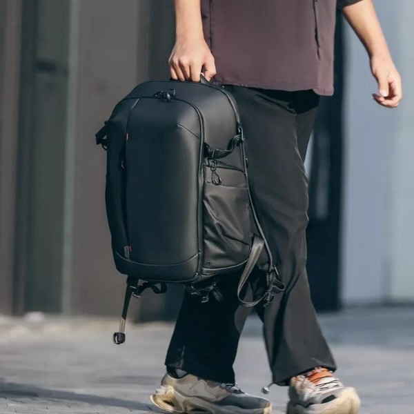 Фото - Рюкзак для компактной фотокамеры Ulanzi BP09 Traker Camera Backpack (B011GBB1)