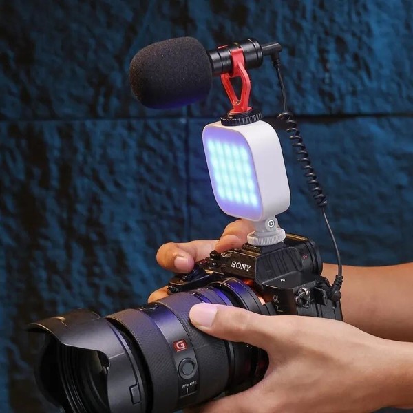 Фото - Студийный свет Ulanzi U60 RGB Video Light White (L026GBW1)
