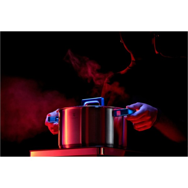 Фото - Набор кастрюль WMF 1790556030 Ultimate Cool 9 пр.