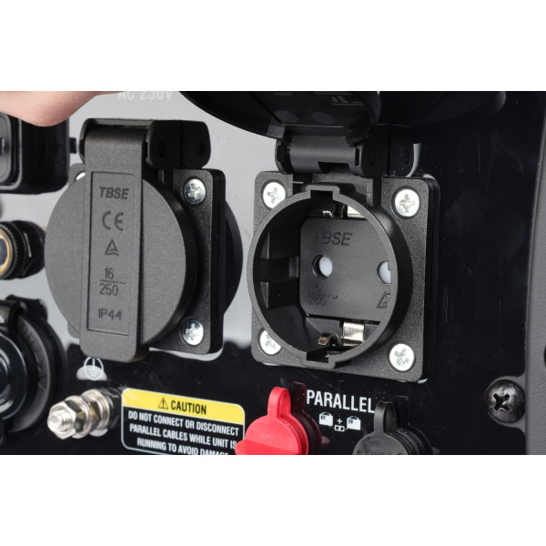 Фото - Генератор інверторний Ultimatron ULT-3300-EU