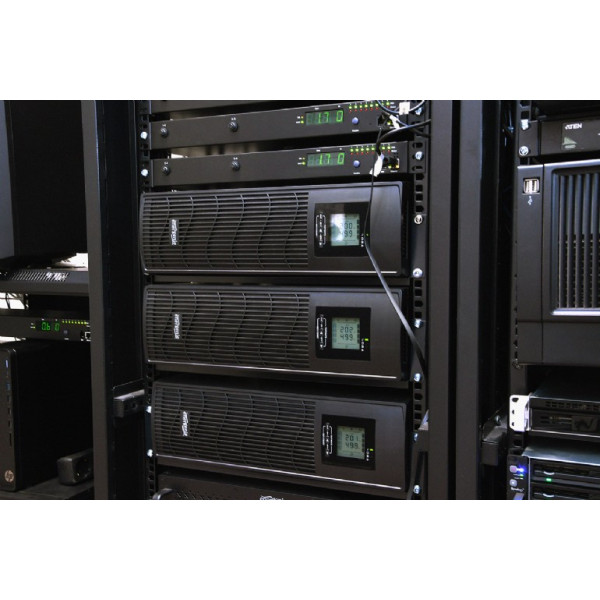 Фото - Источник бесперебойного питания EnerGenie EG-UPSRACK-12