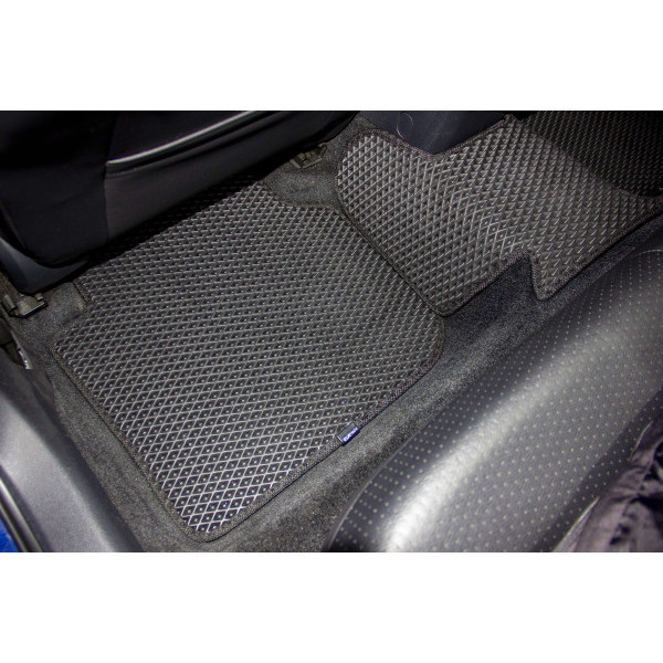 Фото - Килимки з екошкіри в салон авто EVAtech ECO для Passat NMS Volkswagen 2010-2015 1 покоління Sedan USA (VW1693CQ5AV4BBB)