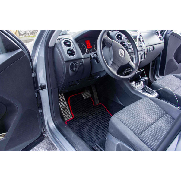 Фото - Килимки з екошкіри в салон авто EVAtech ECO для Tiguan (NF) AT Volkswagen 2007-2018 1 покоління SUV USA VW32480CM5AV4BBLB
