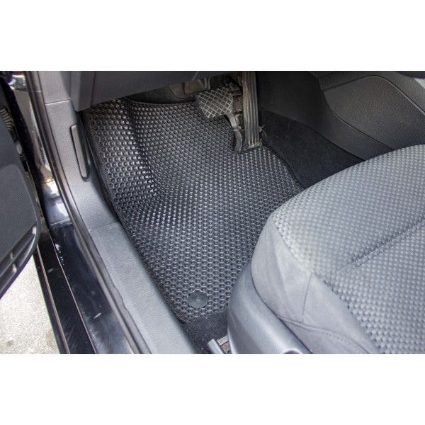 Фото - Коврики из экокожи в салон авто EVAtech ECO для Jetta (VI) AT Volkswagen 2010-2018 6 поколение Sedan EU VW3288CD5AV4BBB