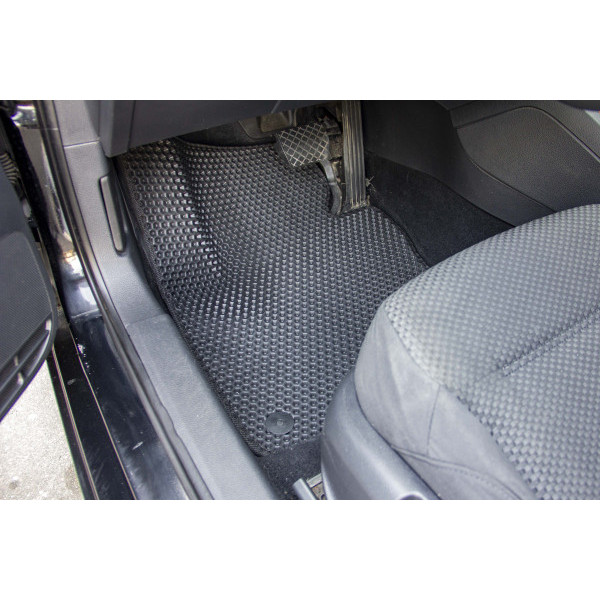 Фото - Коврики из экокожи в салон авто EVAtech ECO для Jetta (VI) AT Volkswagen 2010-2018 6 поколение Sedan EU VW3288CE5AV4BBB