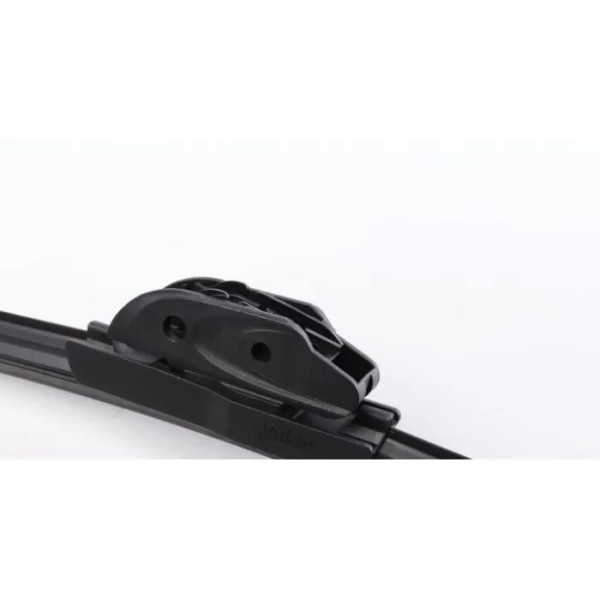 Фото - Щетка стеклоочистителя VALEO First бескаркасный 450 мм (575003)