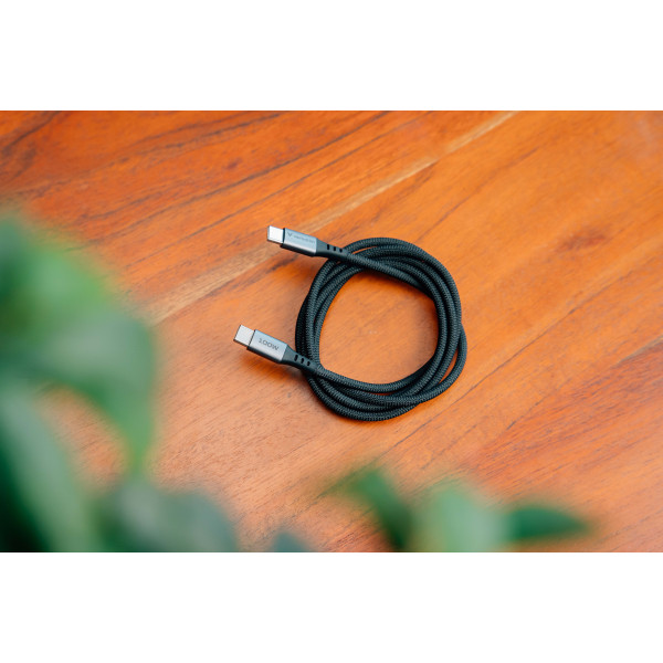 Фото - Кабель синхронізації даних Verbatim 100 Вт USB-C–USB-C 120 см Black (31846)