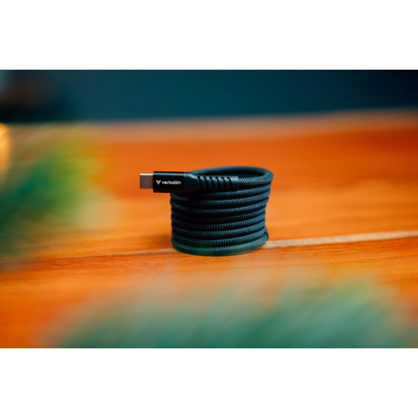 Фото - Кабель синхронізації даних Verbatim 100 Вт USB-C–USB-C 120 см Black (31863)