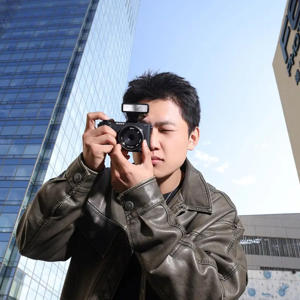 Фото - Студійне світло Ulanzi Vijim F12 Mini Camera Flash Speedlite (UV-L044GBB2 F12)