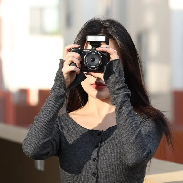 Фото - Студійне світло Ulanzi Vijim F12 Mini Camera Flash Speedlite (UV-L044GBB2 F12)