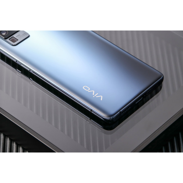 Фото - Смартфон vivo X50 Pro 8/256Gb X50 Pro 8/256Gb Alpha Grey
