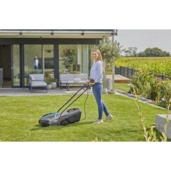 Фото - Газонокосилка электрическая Gardena PowerMax 32/1200 G2 1200 Вт (14633-20.000.00)