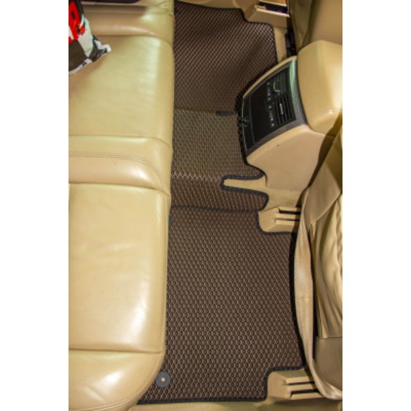 Фото - Коврики из экокожи в салон авто EVAtech ECO для Touareg (7L) Restyling Volkswagen 2006-2010 1 поколение SUV EU (VW11897C5AV8BBB)