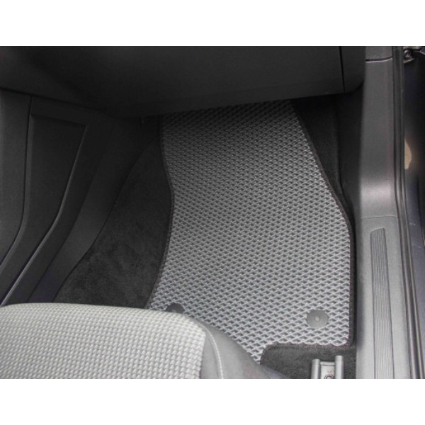 Фото - EVA коврики в салон авто EVAtech для Tiguan Allspace 7 seats Volkswagen 2016-2020 1 поколение SUV EU (VW13964CK5AV4RBB)