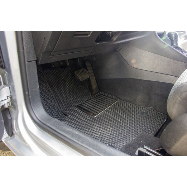 Фото - Коврики из экокожи в салон авто передние EVAtech для Golf (VI) AT Volkswagen 2009-2012 6 поколение Combi EU (VW31373A2AV4BBB)