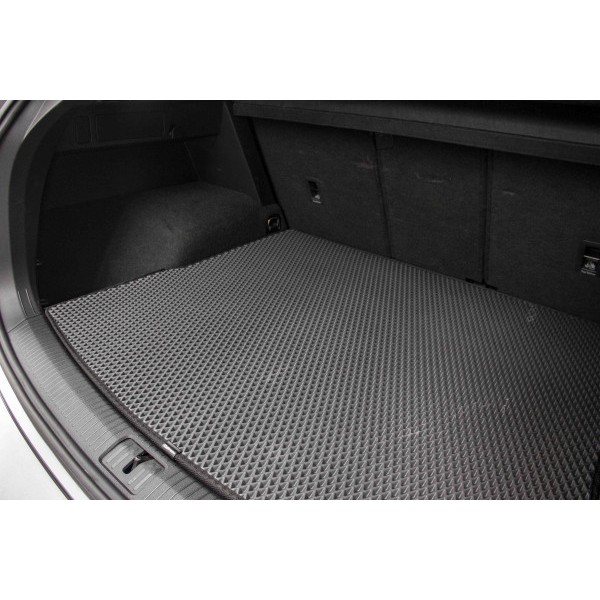 Фото - Коврик из экокожи в багажник авто EVAtech для Tiguan (Mk 2) Volkswagen 2016-2020 2 поколение SUV EU (VW31492B1BBB)