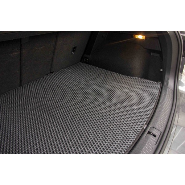 Фото - Коврик из экокожи в багажник авто EVAtech для Tiguan (Mk 2) Volkswagen 2016-2020 2 поколение SUV EU (VW31492B1BBB)