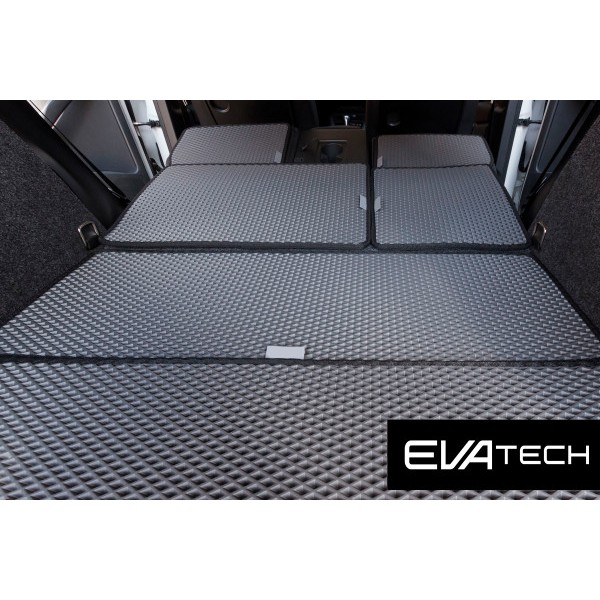 Фото - Коврик из экокожи в багажник авто EVAtech для Tiguan (NF) AT Volkswagen 2007-2018 1 поколение SUV USA (VW32480BE3BBLB)
