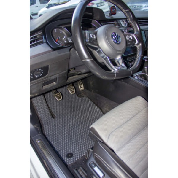 Фото - Килимки з екошкіри в салон авто передні EVAtech ECO для Passat (B8) Volkswagen 2014-2019 8 покоління Sedan EU VW3265AV2AV4BBLB