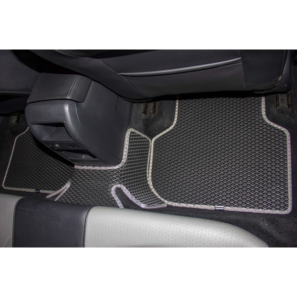 Фото - Коврики из экокожи в салон авто EVAtech ECO для Jetta (VI) AT Volkswagen 2010-2018 6 поколение Sedan EU VW3288CD5AV4BBB