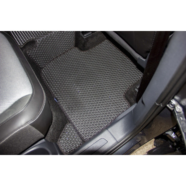 Фото - Килимки з екошкіри в салон авто EVAtech ECO для Tiguan (Mk 2) Restyling Volkswagen 2020 2 покоління SUV EU VW41380CM7AV4BBB