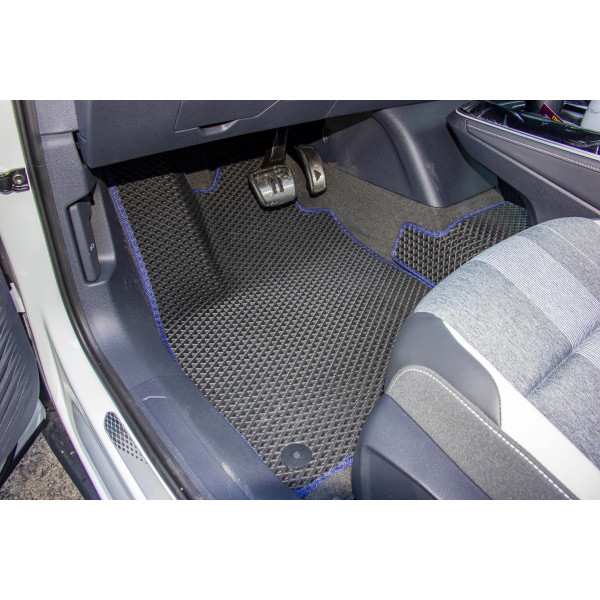 Фото - Килимки з екошкіри в салон авто передні EVAtech ECO для ID.4 GTX Volkswagen 2020 1 покоління SUV EU VW42657AD3AV4BBB