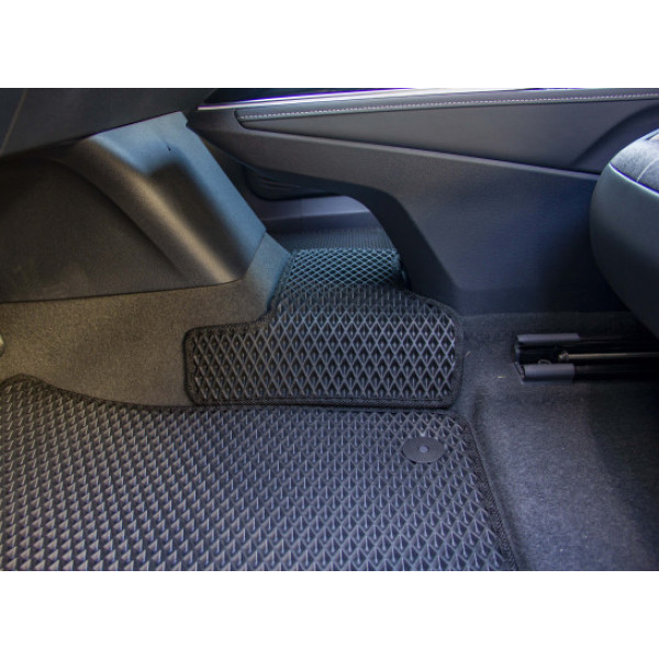 Фото - Килимки з екошкіри в салон авто передні EVAtech ECO для ID.4 GTX Volkswagen 2020 1 покоління SUV EU VW42657AD3AV4BBB