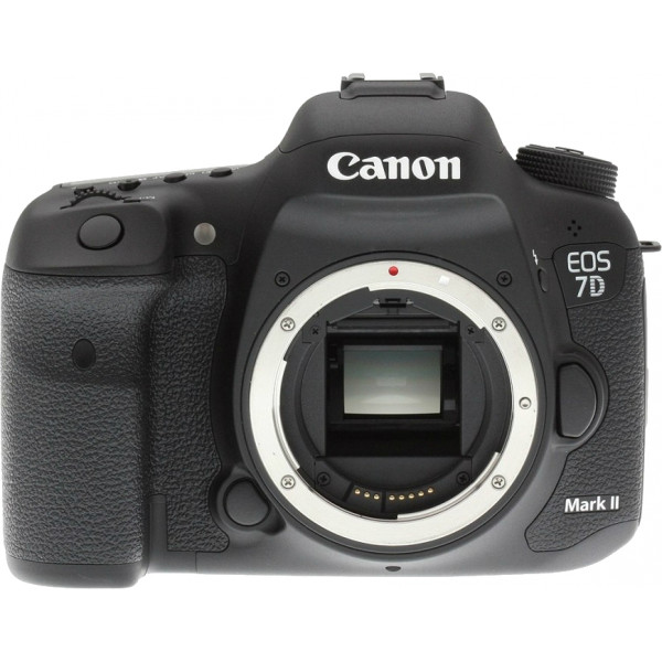 Фотокамера зеркальная Canon EOS 7D Mark II Body + WiFi адаптер W