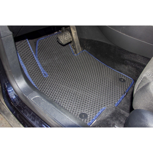 Фото - Килимки з екошкіри в салон авто передні EVAtech для Passat (B6) (with armrest) Volkswagen 2005-2010 6 покоління Sedan EU VW31277AR2TL4BBB