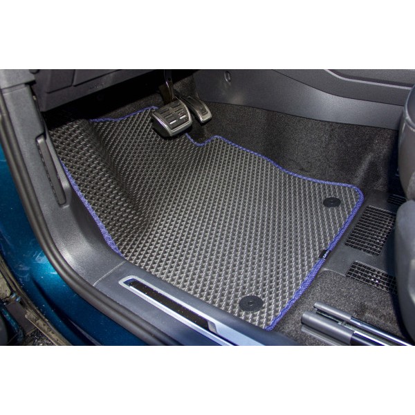Фото - Коврики из экокожи в салон авто передние EVAtech для Tiguan (Mk 2) Restyling Volkswagen 2020 2 поколение SUV EU (VW41380AN2AV4BBB)