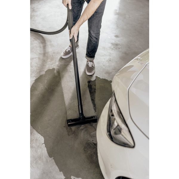 Фото - Пилосос для сухого прибирання з мішком Karcher WD 3 V-17/4/20 (1.628-127.0)