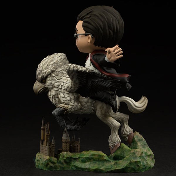 Фото - Колекційна фігурка Iron Studios Harry Potter and Buckbeak (WBHPM39921-MC)