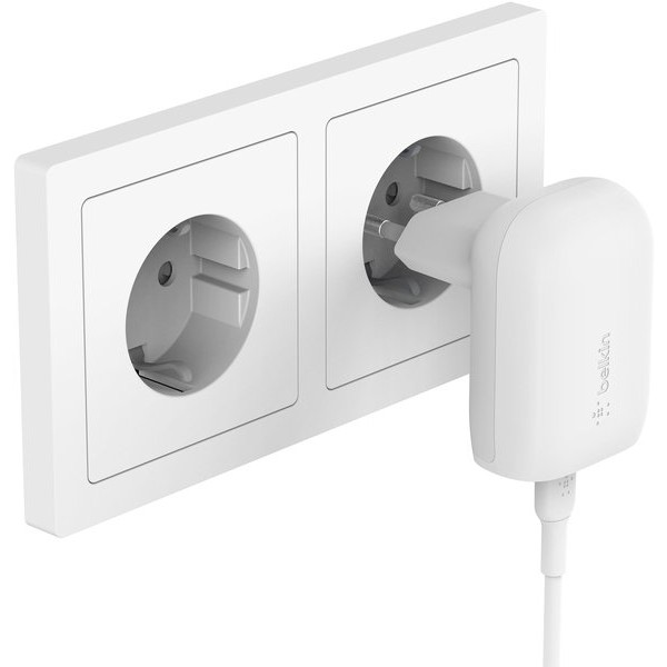 Фото - Сетевое зарядное устройство Belkin Home Charger 30W PD PPS USB-С (WCA005VFWH)