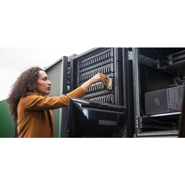 Фото - Жорсткий диск внутрішній Western Digital 20TB 3.5" 7200 512MB SATA Gold (WD203KRYZ)