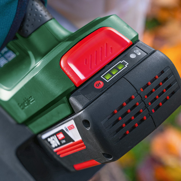 Фото - Садовий пилосос Bosch AdvancedLeafBlower 36В-750 (0.600.8C6.000)